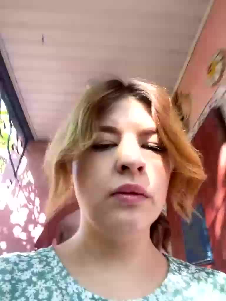 LilianLovee Live Sex December 14, 2025