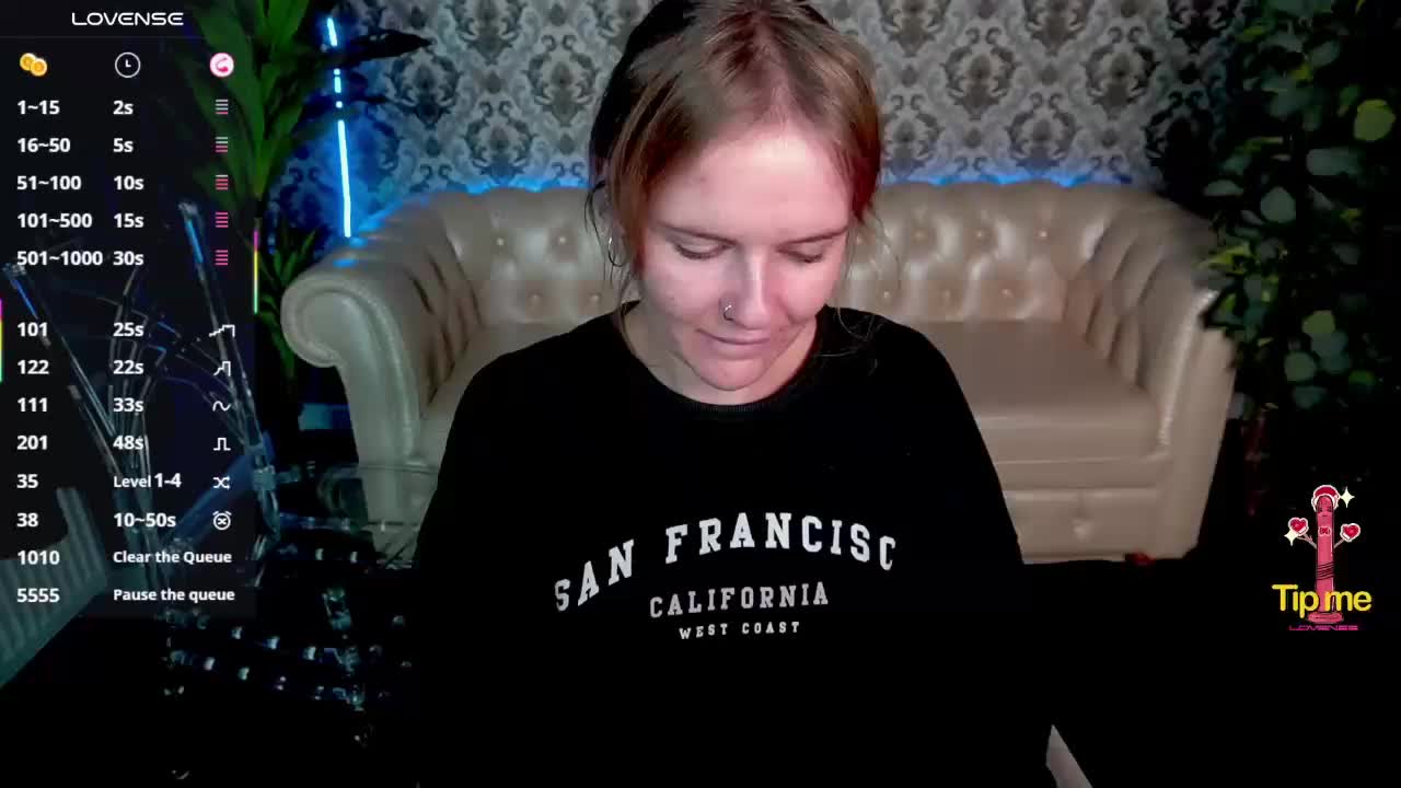 MaribelRiver Live Sex December 17, 2025