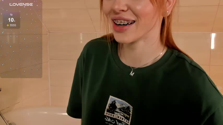 Phoenix_Margo Live Sex December 18, 2025