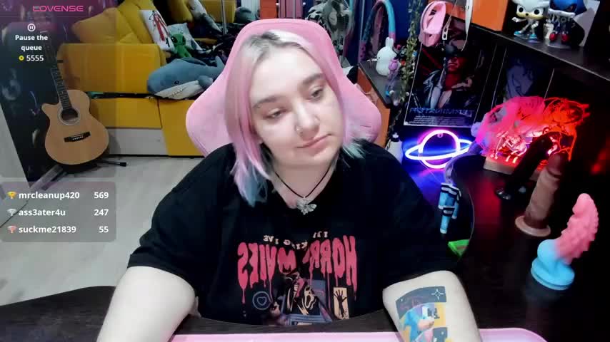 Softie_Sofy Live Sex December 14, 2025