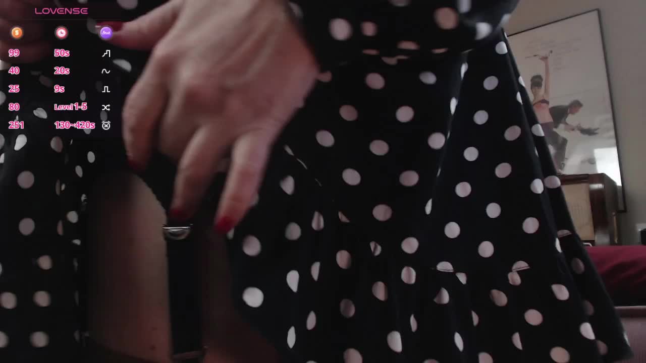 Karen_Roux Live Sex December 18, 2025