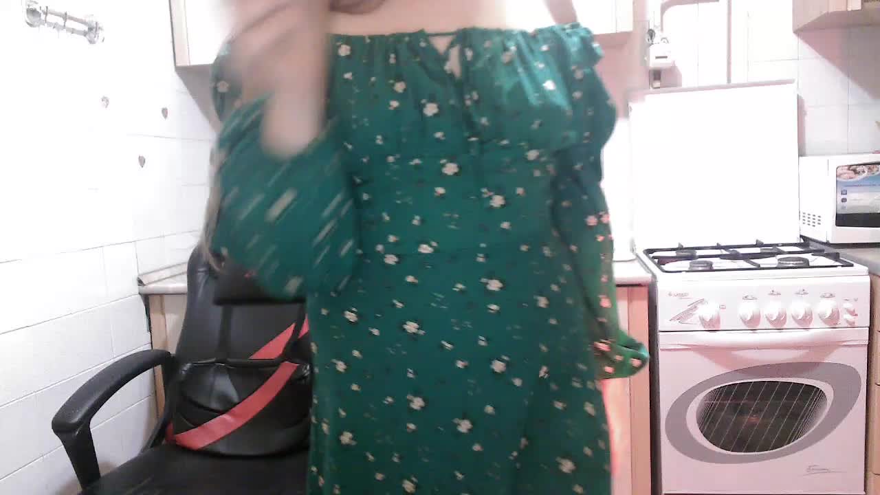 L-e-l-i-k Live Sex December 12, 2025