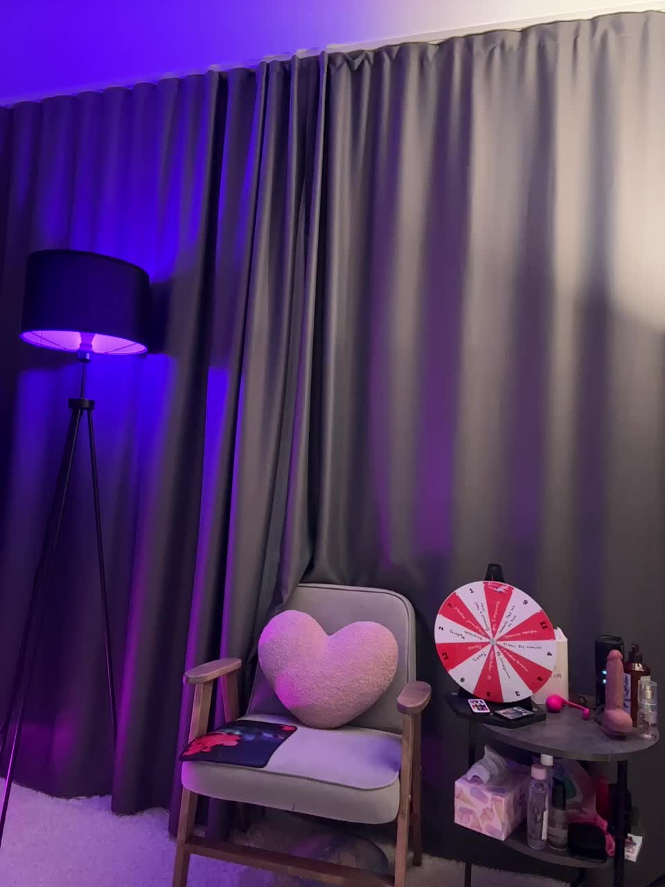 LolaDoll Live Sex December 13, 2025