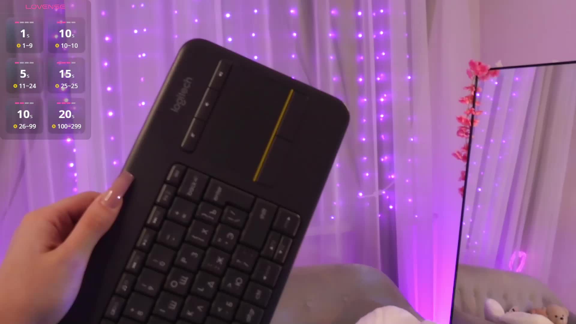 MollyWettmond Live Sex December 18, 2025