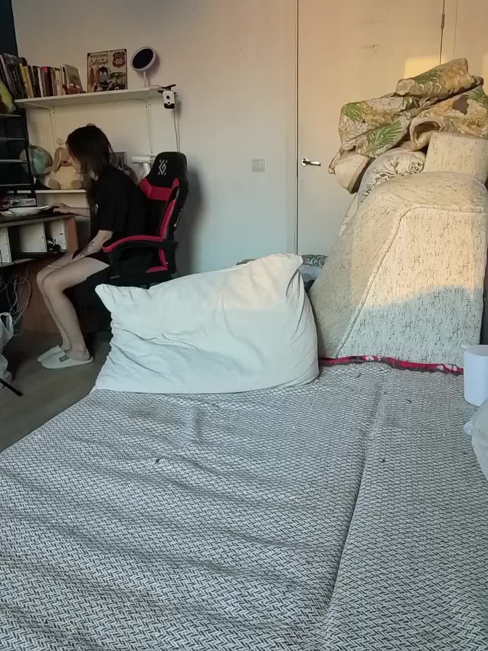 bonniewoods23 Live Sex December 14, 2025