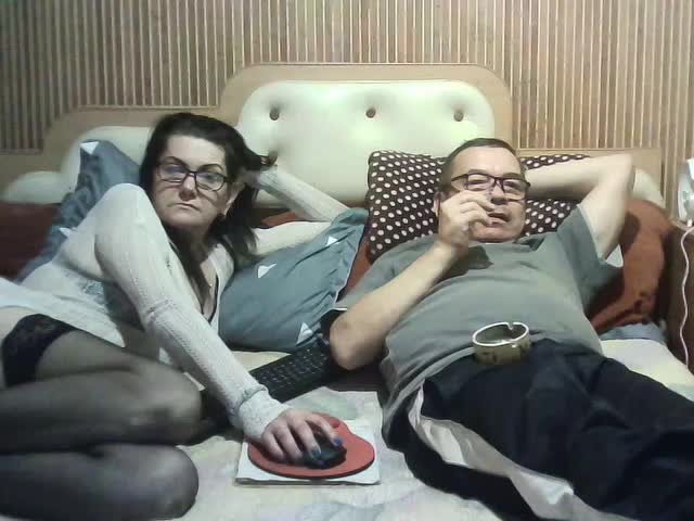 coupleofcoolx Live Sex December 15, 2025