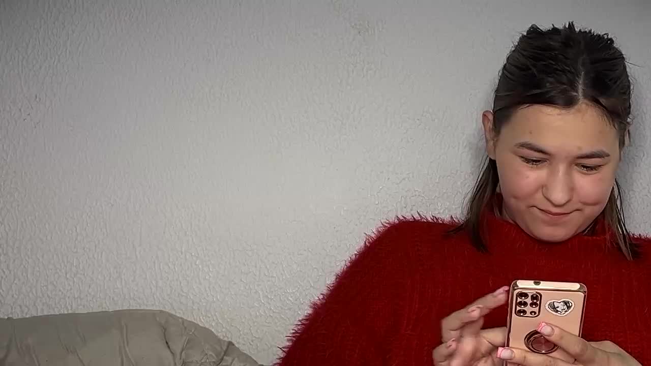 ZoyaVikki Live Sex December 15, 2025