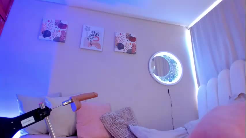 omstudio1994 Live Sex December 13, 2025