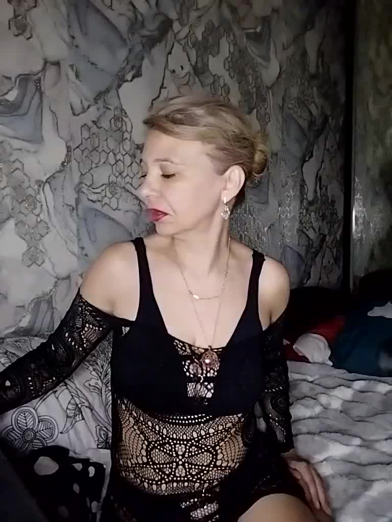 AsyaLorna Live Sex December 13, 2025