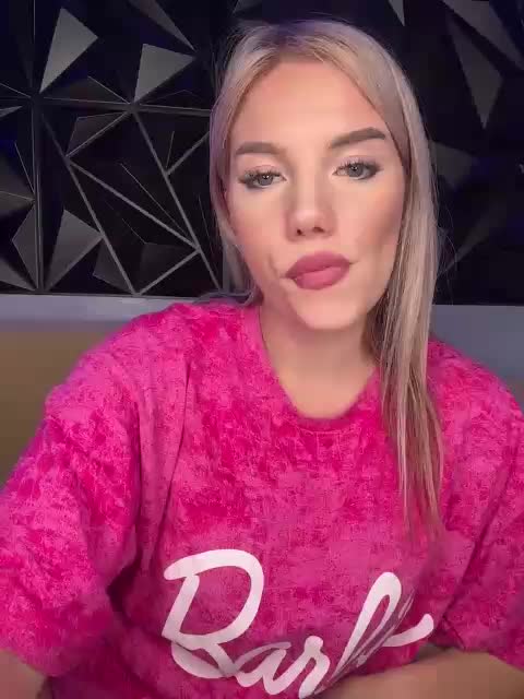 LYALAtop Live Sex December 14, 2025