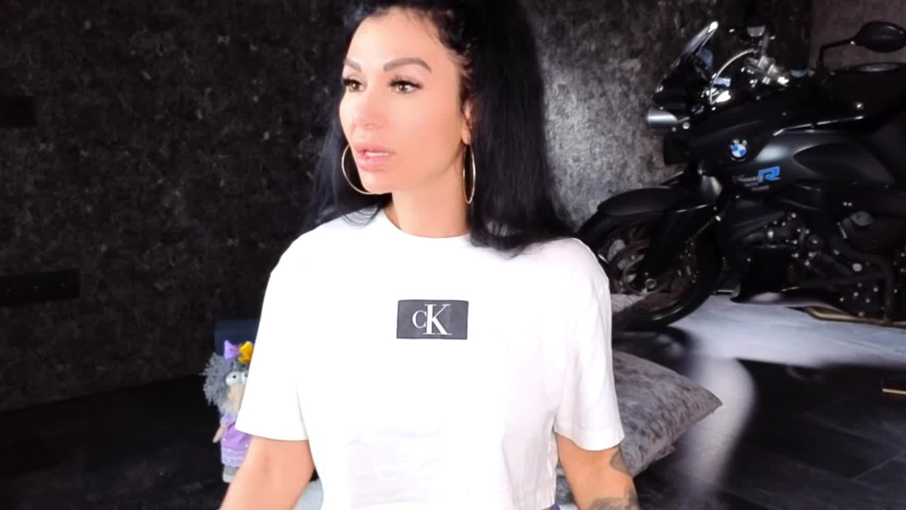 -BABAYAGA- Live Sex December 14, 2025