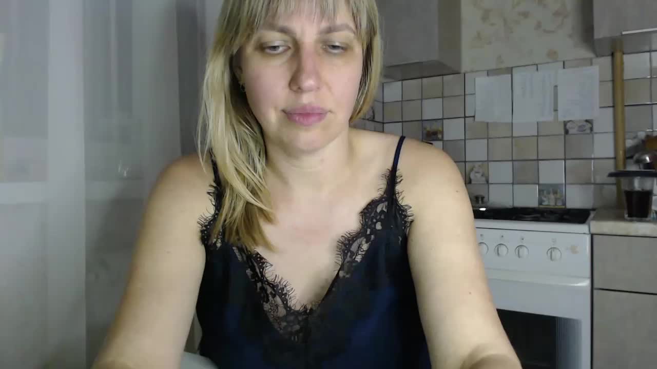 Karmella Live Sex December 13, 2025