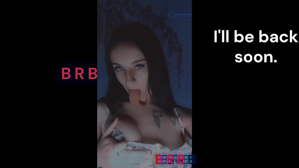 _nika_kik Live Sex December 15, 2025