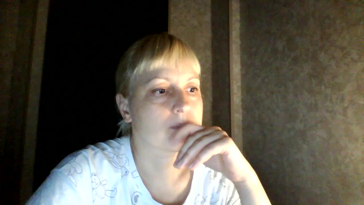 krisss2016 Live Sex December 19, 2025