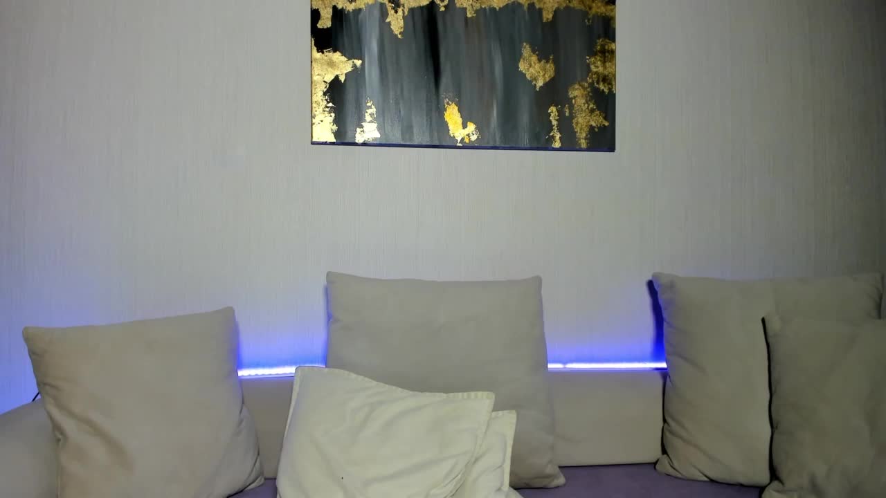 Mia-Callme Live Sex December 14, 2025