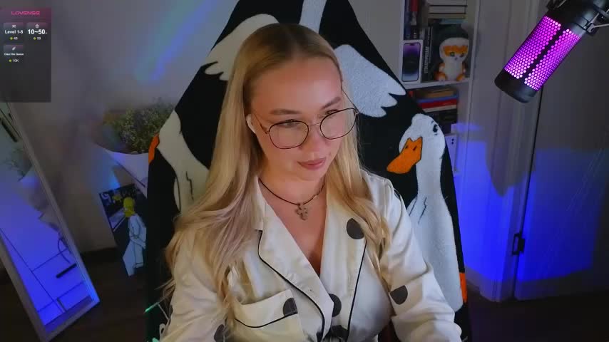 Emili1- Live Sex December 12, 2025