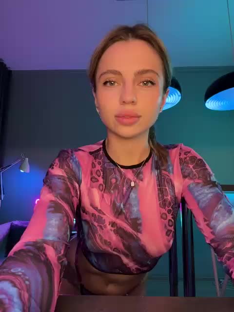 Nataliecroys Live Sex December 13, 2025