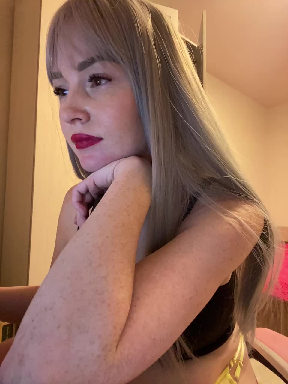 Lisichkina Live Sex December 13, 2025