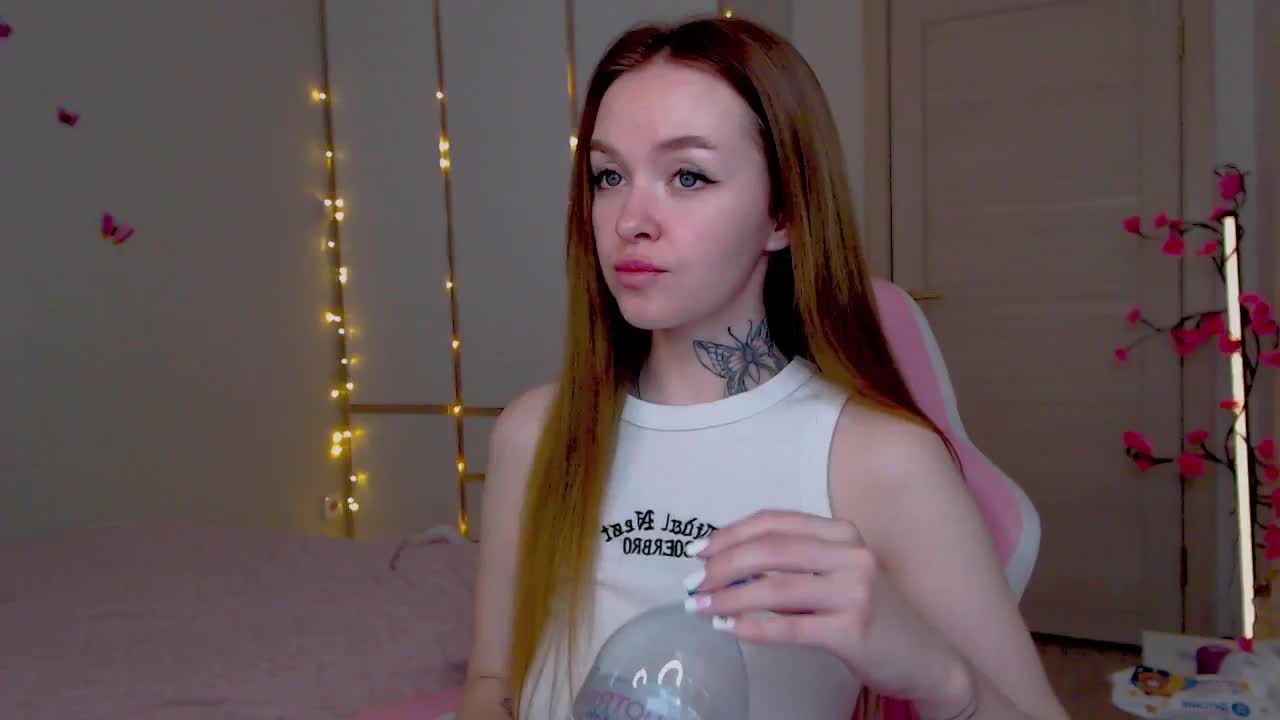 NaughtyMable Live Sex December 18, 2025