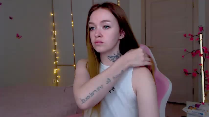 Naughty_Mable Live Sex December 17, 2025