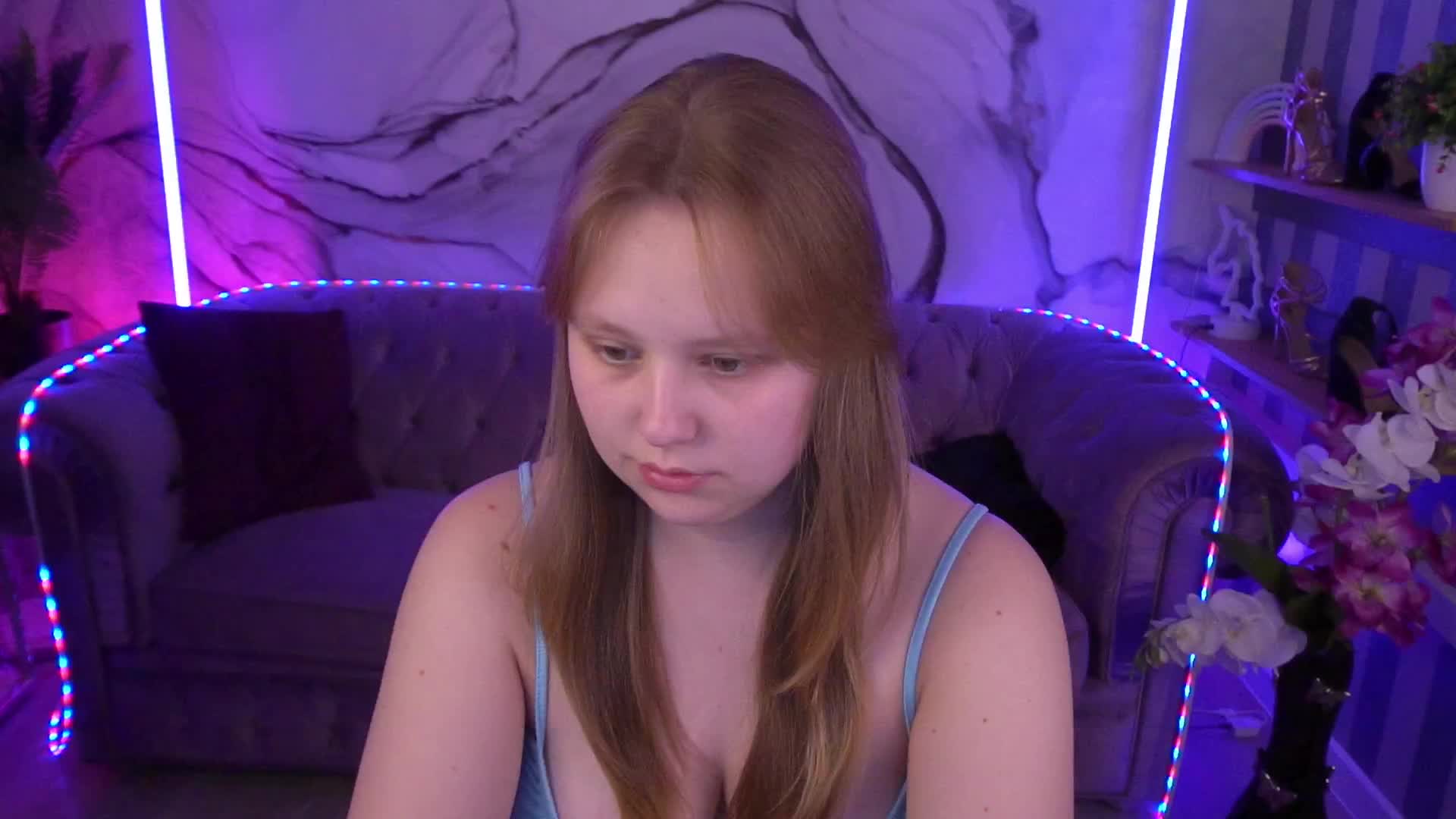 CrystallPaws Live Sex December 18, 2025