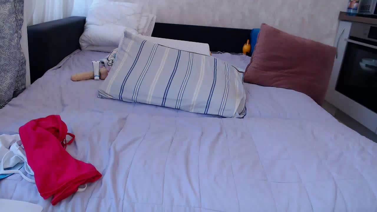 unshavenVi Live Sex December 17, 2025