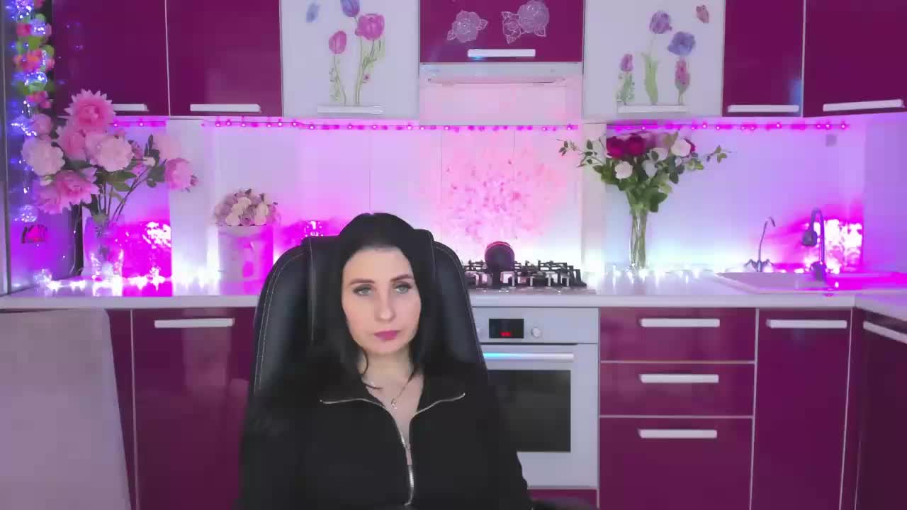 Olivija2020 Live Sex December 18, 2025