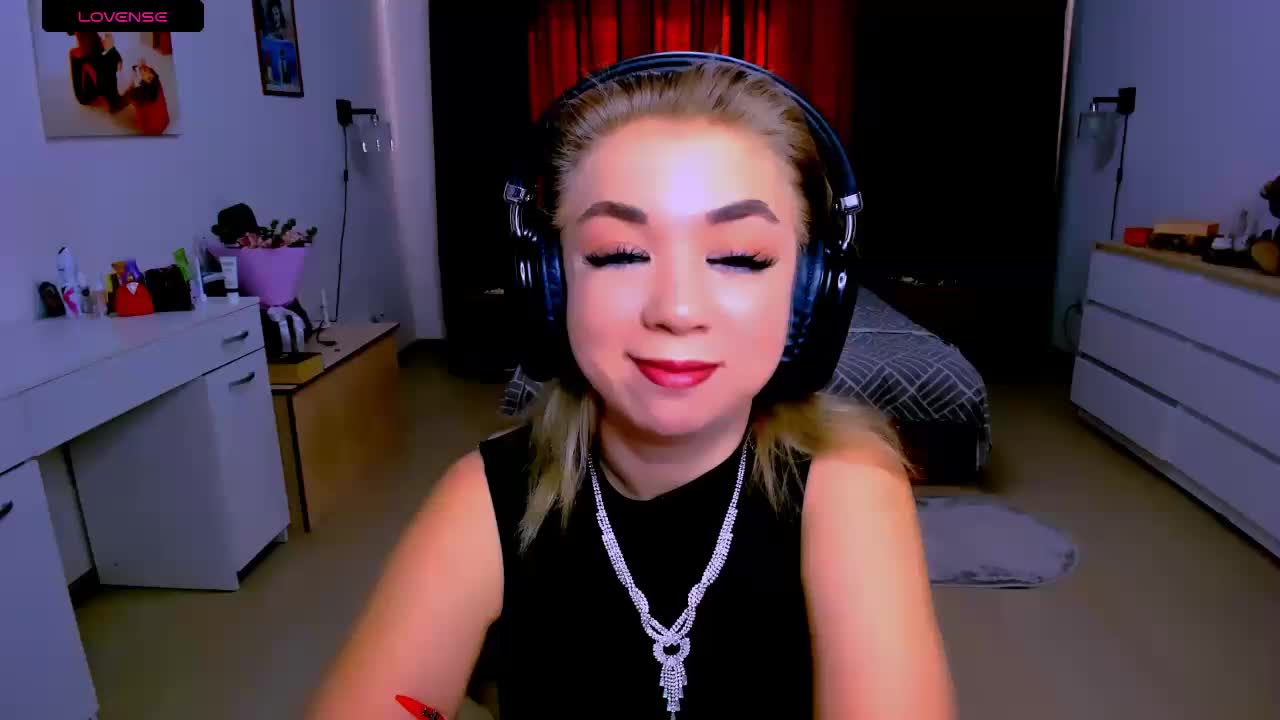 BabyNicole Live Sex December 14, 2025