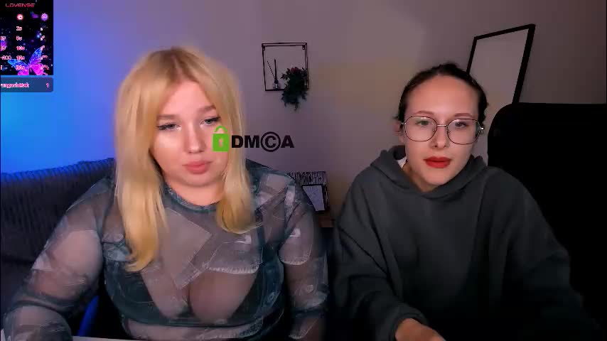 juli_kisss Live Sex 2025.09.10