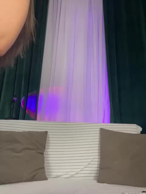 dee_zee Live Sex December 19, 2025