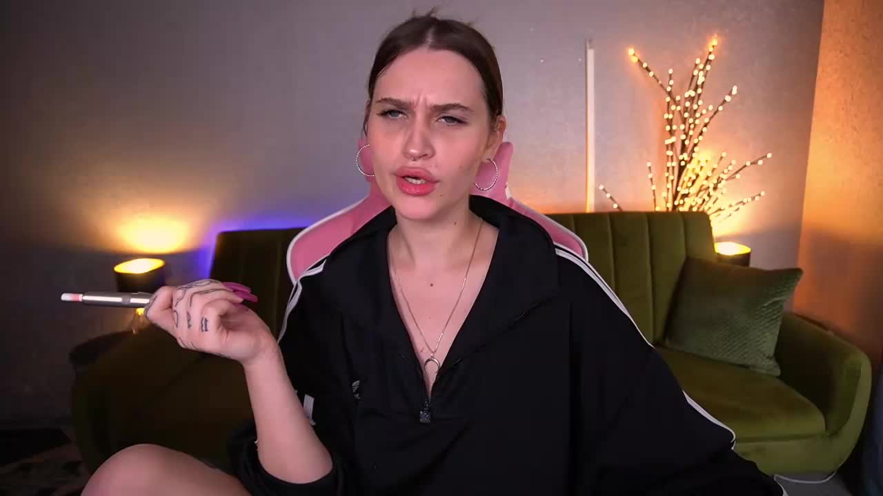 CrystalBarbie Live Sex December 13, 2025