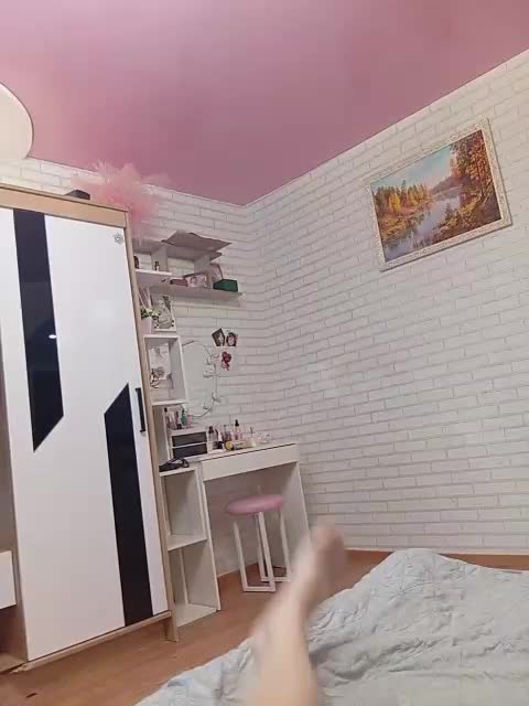 Niki233221 Live Sex December 14, 2025