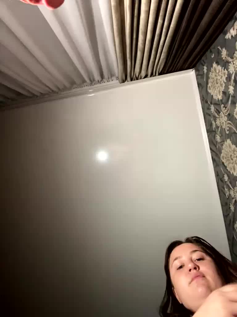 Kiss_milaTor Live Sex December 13, 2025