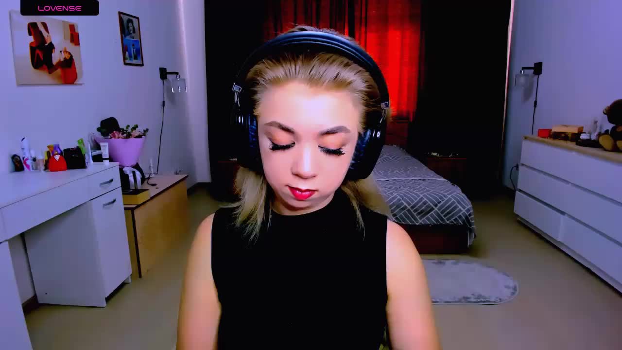 BabyNicole Live Sex December 14, 2025