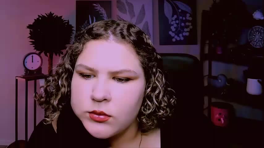 FlorenceAnderson Live Sex December 15, 2025