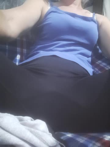 Fanny-MILf Live Sex December 14, 2025