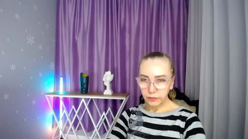 queen_a_n_i Live Sex December 13, 2025