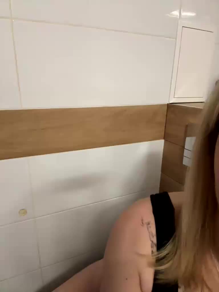 Millashaa Live Sex December 18, 2025