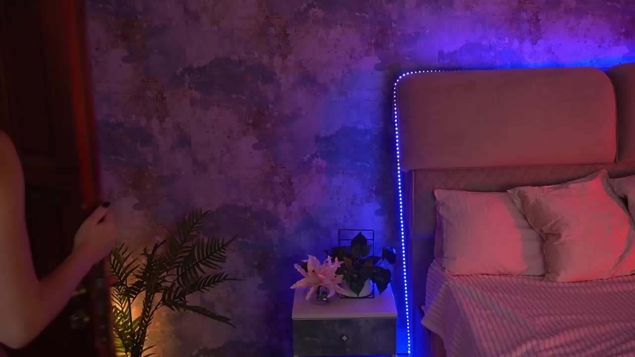 SexyIrinka Live Sex December 18, 2025