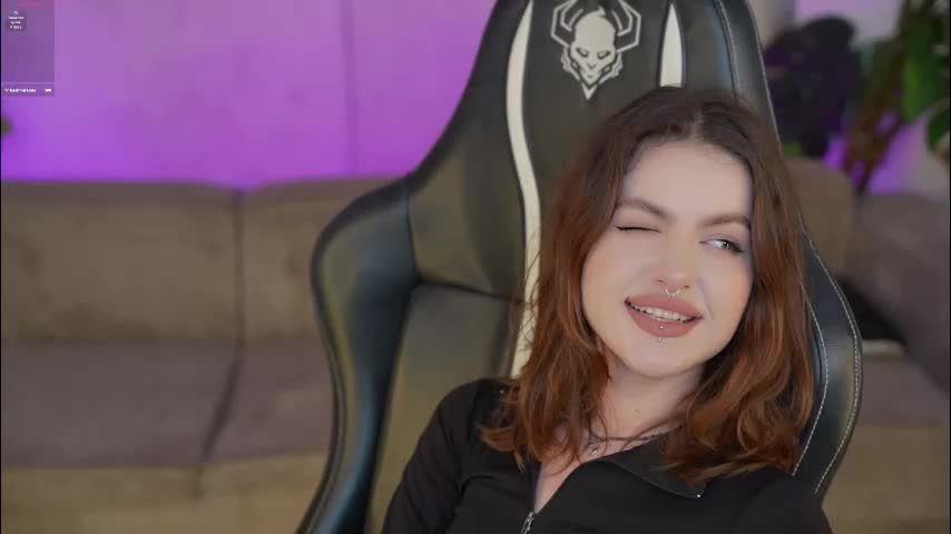 sweetdesiree_ Live Sex December 17, 2025