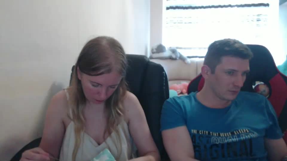 jenisandpeter Live Sex December 20, 2025
