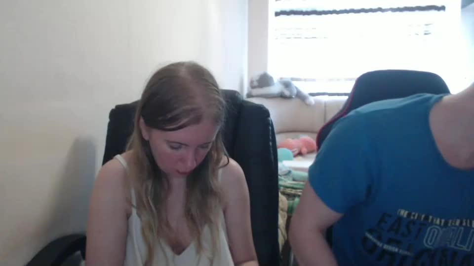 jenisandpeter Live Sex December 20, 2025