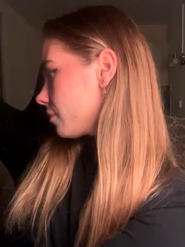 SkyBriii Live Sex December 13, 2025