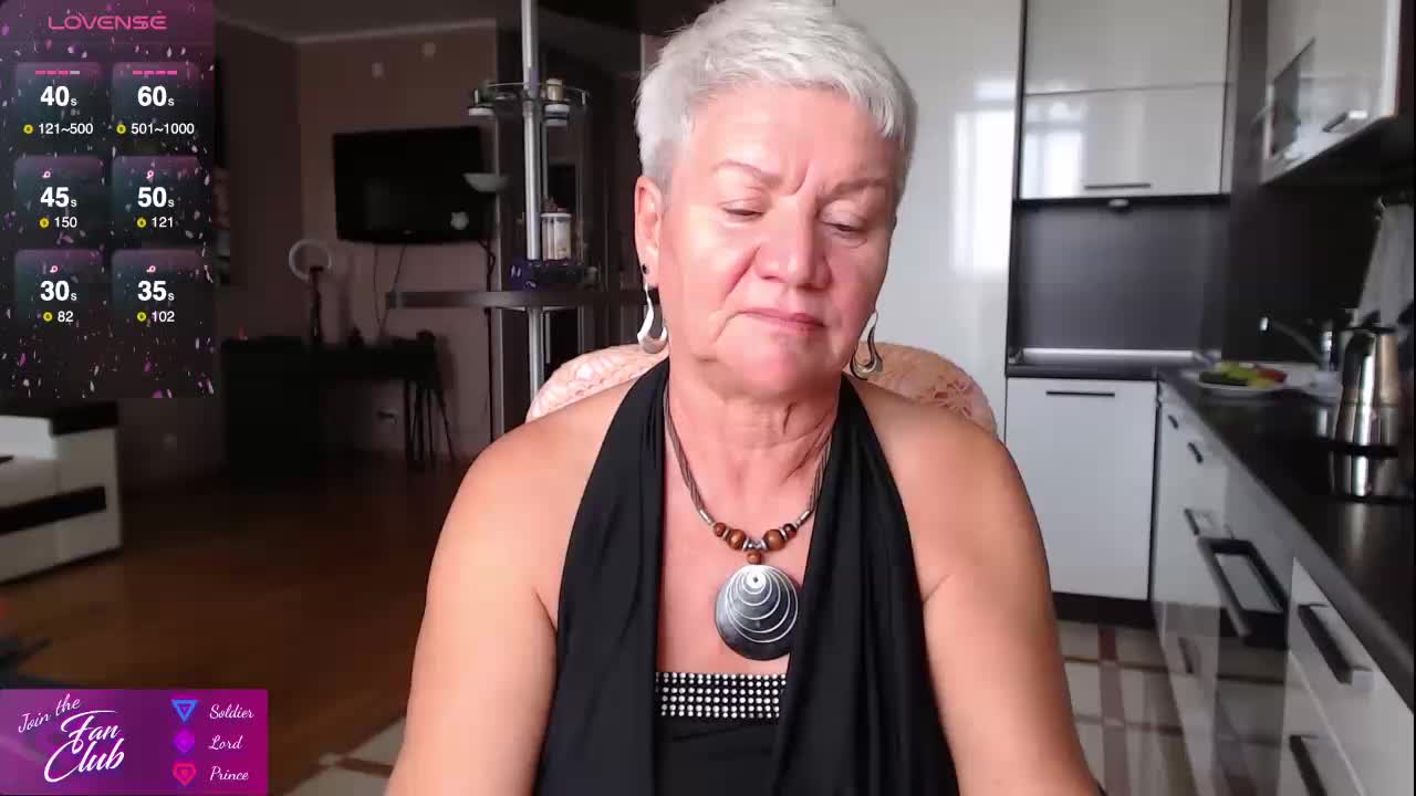 roxana-brooks Live Sex December 17, 2025