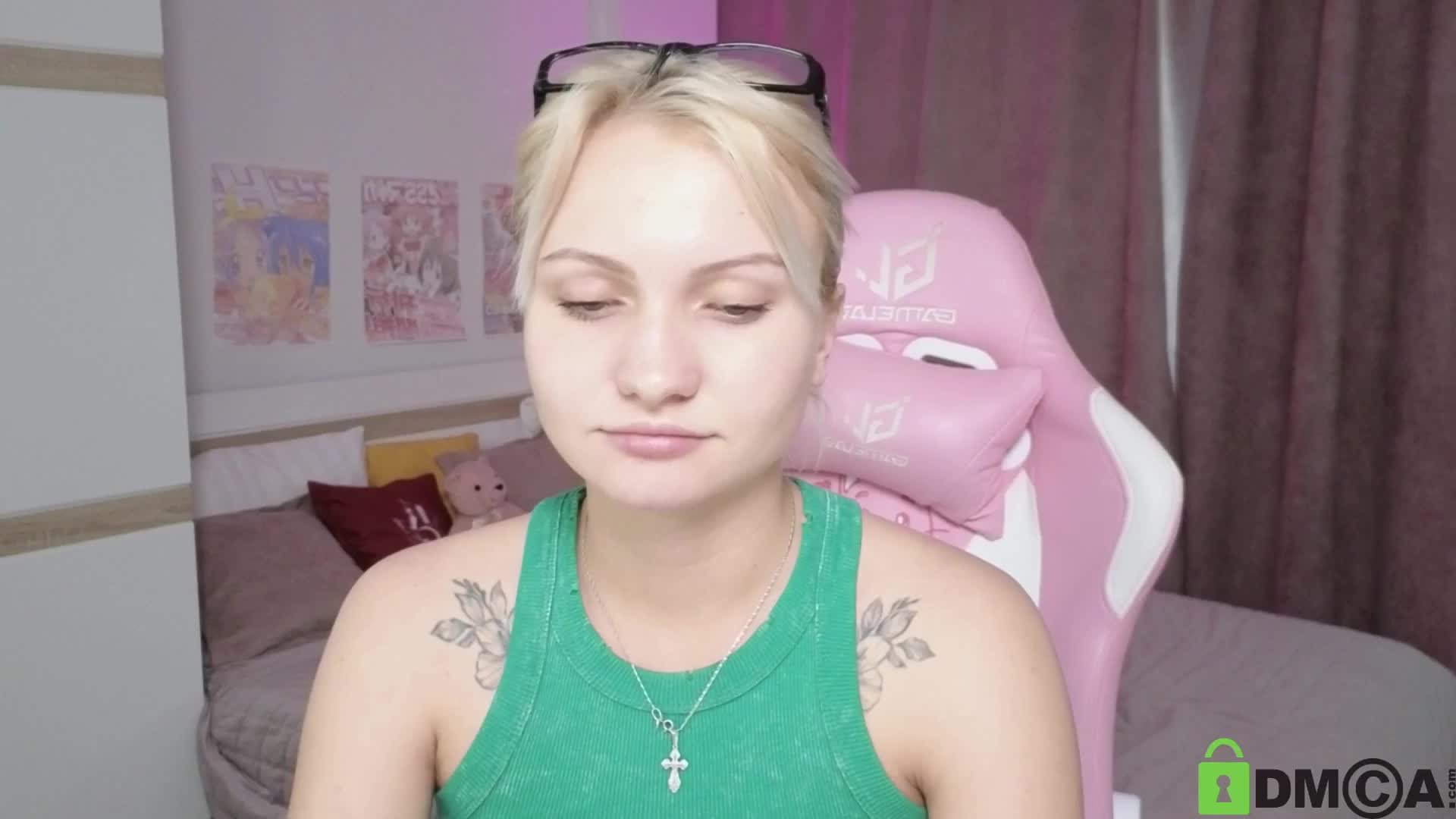 CameronDiaz5 Live Sex December 17, 2025