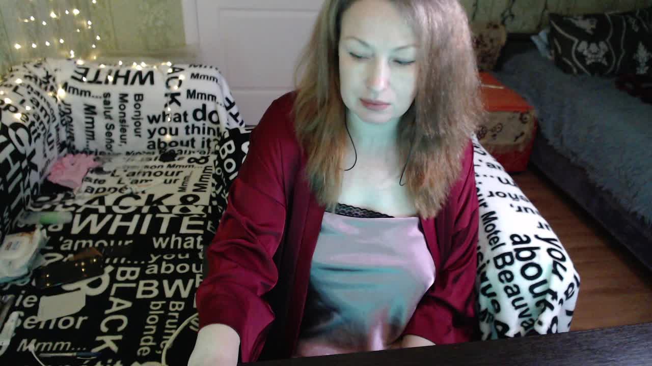 MeganIris Live Sex December 18, 2025