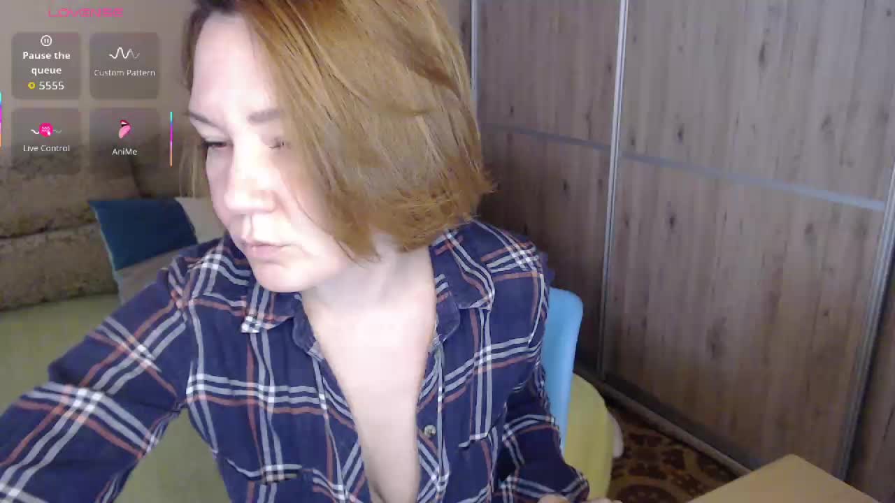 Julia99 Live Sex December 13, 2025