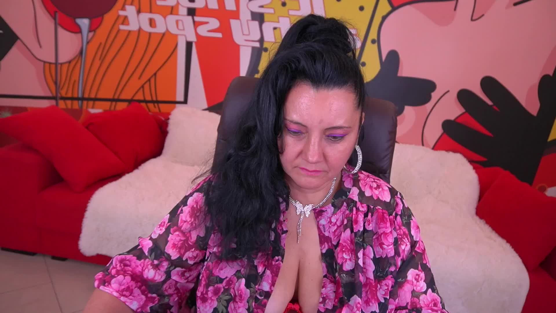 ValeryRosseee Live Sex December 18, 2025