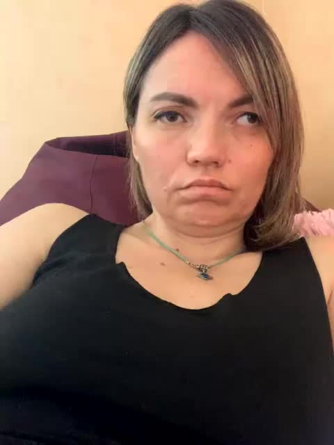 Ella-Pearlie Live Sex December 13, 2025