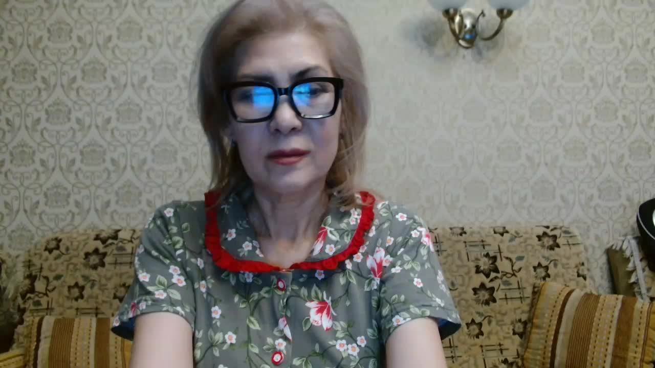 ElegantLady00 Live Sex December 17, 2025
